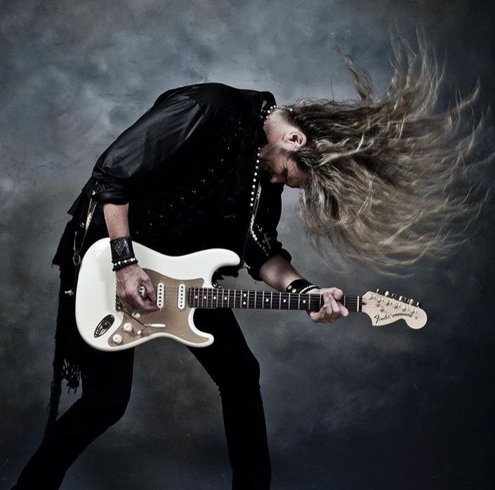 Forever Employable Stories: Joel Hoekstra, Guitarist for Whitesnake