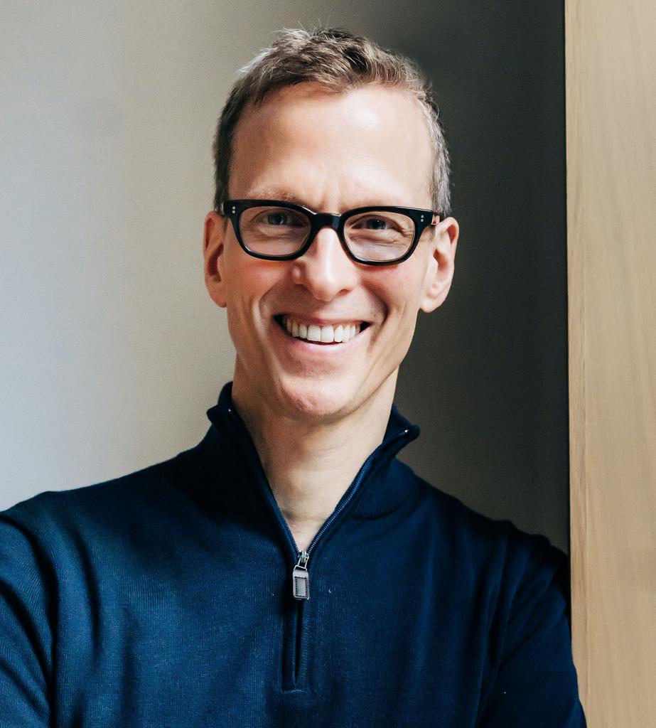 Forever Employable Webinar: Storytelling as a competitive advantage with Bill Smartt, elite speaking coach